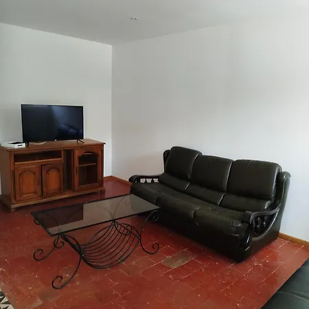 Les Meubles De La Motte Obin